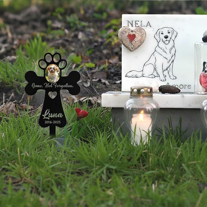 Custom Dog Grave Markers Outdoor, Personalized Pet Grave Marker Dog Memorial, Outdoor Weatherproof Pet Cemetery Sign, Personalized Dog Memorial Gifts for Loss of Dog