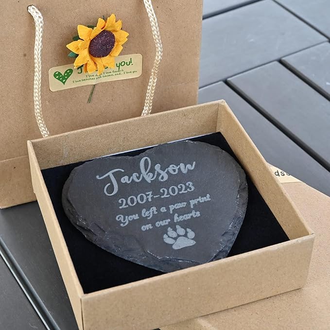 Pet Memorial Gifts, Personalized Memorial Stone for Pet, Sympathy Gift for Loss of Dog, Pet Loss Gifts, Dog Remembrance Gift, Bereavement Gifts for Loss of Pet, in Memory of Pet Gifts