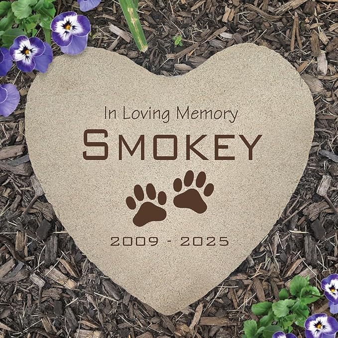 Personalized Heart Pet Memorial Stone with Paw Prints – Custom Engraved Outdoor Grave Marker for Dog or Cat Loss with Name and Dates