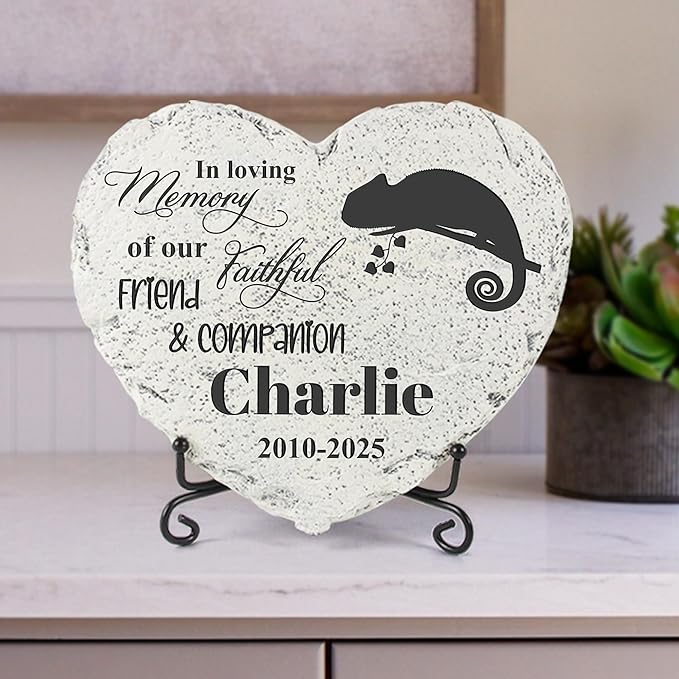 Personalized Pet Memorial Stone - Garden Memorial Stone Customized- Lizard Headstone - Gecko Tombstone - Garden Stepping Stone - Memorial Plaque Outdoor