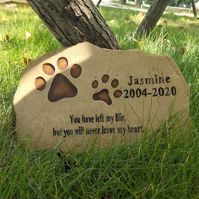 Pet Memorial Stones, Dog Memorial Stone Dog Headstones Garden Stones for Dogs or Cats Engraved with Pet's Name, Dates and Sentence, Personalized Pet Grave Markers Pet Memorial Gifts Dog Loss Gifts