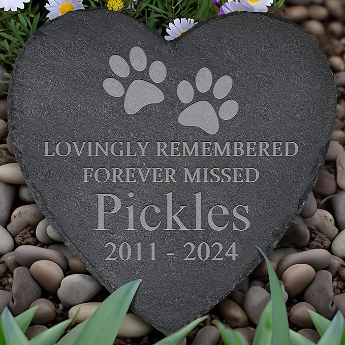 Pet Memorial Gifts, Pet Memorial Stone, Dog Memorial Gifts for Loss of Dog, Pet Remembrance Gift, In Memory of Dog Cat, Loss of Pet Sympathy Gift, Pet Loss Gifts - Lovingly Remembered(Heart-shaped)
