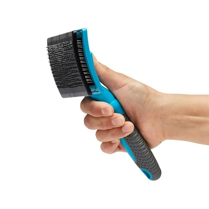 Well & Good by Petco ProStyle Dog Self-Cleaning Slicker Brush 8" L X 4.5" W Large