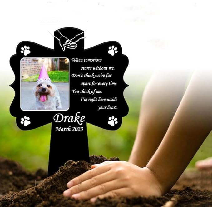 Personalized Dog Memorial Stake Custom Dog Cat Photo I'm Right Here Inside Your Heart Metal 12x12 inch Pet Grave Marker Dog Loss Gift Sympathy Gift for Dog Lover (Style 37)