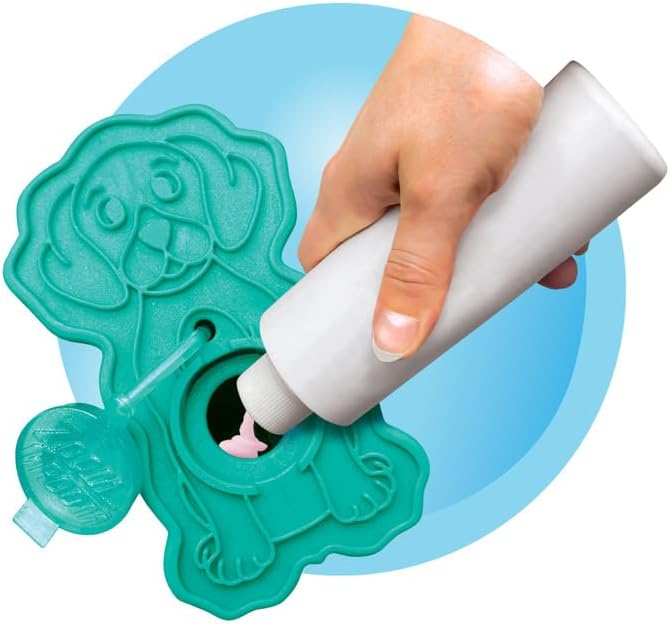 KONG ZoomGroom Bubbles Dog Brush - Soap Dispensing, Massaging and Gooming Brush for Dogs, Removes Shedding Hair - Works on All Coat Types and Lengths