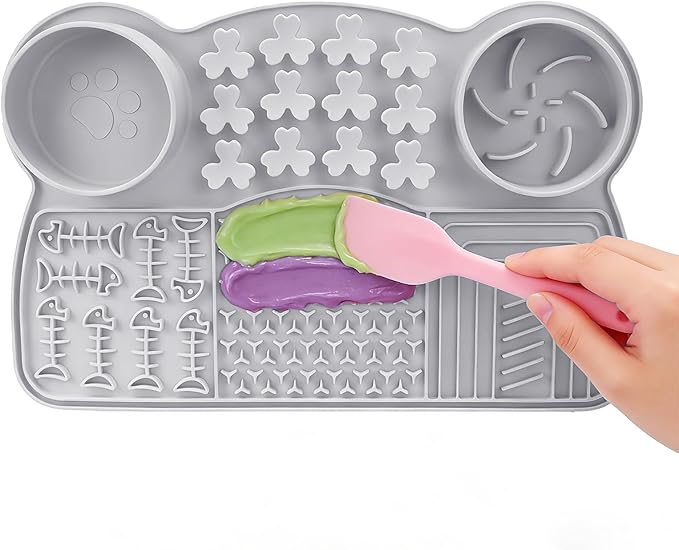 Dog Slow Feeder Bowl, 15 * 9.7inchs Unsinkable Slow Feeder Dog Bowls, Food Safe Silicone Slow Feed Dog Bowl, Fun Design Easy Clean Slow Feeder for Small Breed & Large Breed Dogs