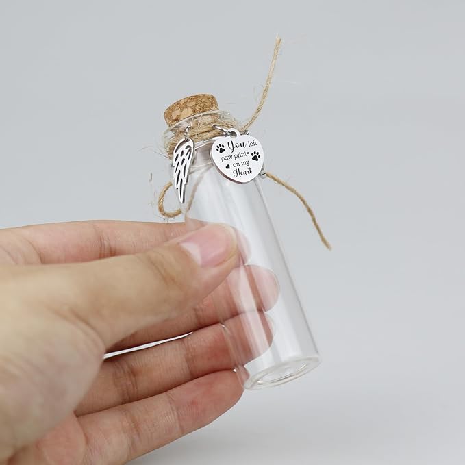 Pet Hair Memorial Glass Bottle,Vial for Ashes Or Hair Dog Or Cat Keepsake Pet Loss Memory Sympathy Gift (1pcs Glass Bottle)