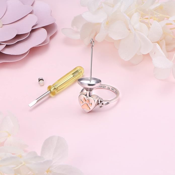S925 Sterling Silver Heart Dog Cat Pet Urn Paw Ring for Ashes Keepsake Memorial Jewelry Cremation Print Bands Women Gift