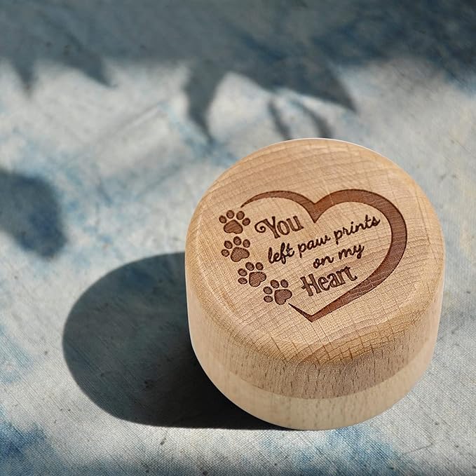 Dog Memorial Box for Loss Pet Wooden Keepsake Box with Pet Paw Engraving Ashes Or Hair Case Urn Memorial Gift(Brown)