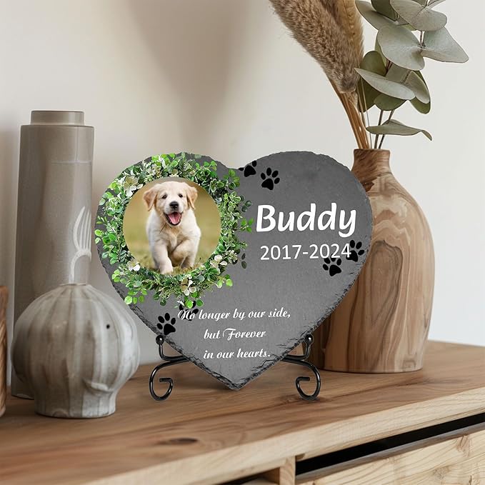 Personalized Pet Memorial Stone - Dog Memorial Stone Dog Headstones Pet Memorial Gifts for Dogs Pet Rock Dog Grave Markers Outdoor Dog Memorial Gifts for Loss of Dog (Round Wreath)