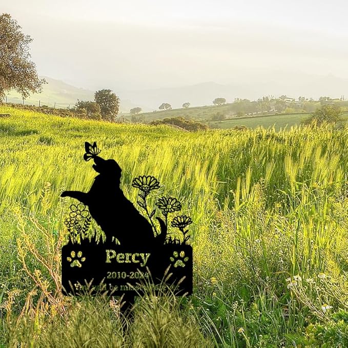 Goodqueen Personalized Flowers Dog Memorial Stake Metal Outdoor Grave Marker with Paws, Custom Name Pet Memorial Grave Marker Dog Garden Sign with Stake, Customized Butterfly Dog Memorial Plaque