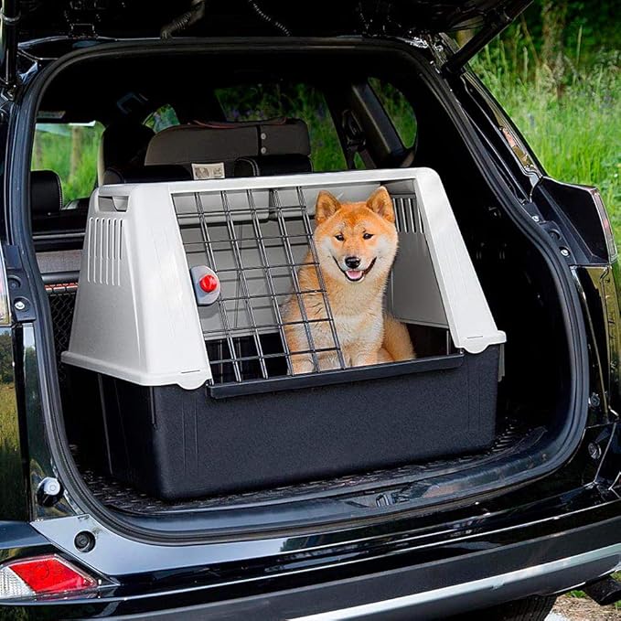 Ferplast Car carrier for dogs ATLAR CAR 80, Ventilation grids, Storage Compartments, Draining Pad Included