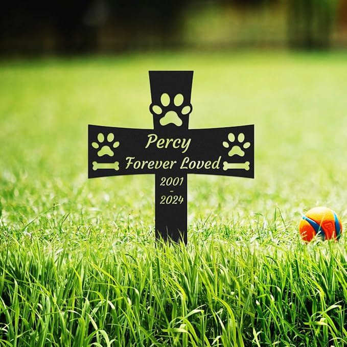 Custom Dog Memorial Garden Stake, Personalized Dog Memorial Grave Marker Cross, Metal Dog Paws Memorial Remembrance Plaque Stake for Cemetery, Pet Dog Sympathy Grave Stake