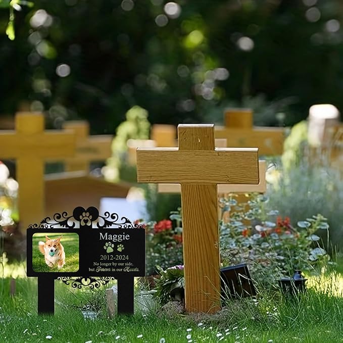 Custom Dog Grave Markers Outdoor, Personalized Pet Grave Marker Dog Memorial with Photo and Name, Outdoor Weatherproof Pet Cemetery Sign, Personalized Dog Memorial Gifts for Loss of Dog