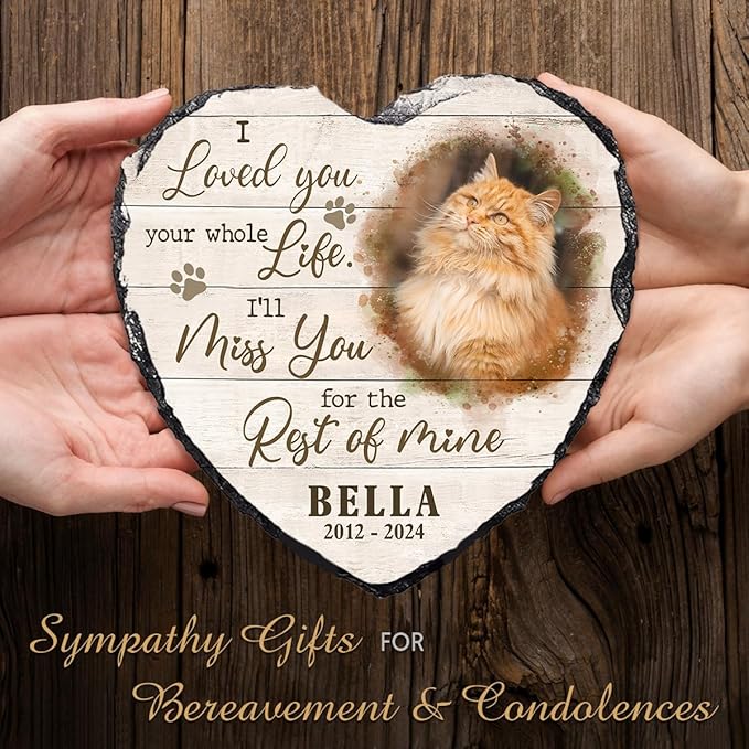 Personalized Heart Shaped Headstone Marker, Cat Paw Prints, Home Decor for Pet Lovers, Memorial Gifts for Cat & Dog Mom, Remembrance Gift with Optional Meaningful Quotes