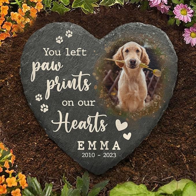 Sympathy Pet Bereavement Heart Shaped Stone with Dog Paw Print, Custom Plaque to Decor for Cemetery, Memorialize Your Furry Loved Ones, Thoughtful Gifts for Cat Lovers at The Loss