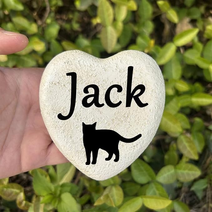 Personalized Pet Memorial Garden Stone for Cat Or Dog ，Small Heart Shaped Pet Grave Marker，Customizable Pet's Name and Paw Print.