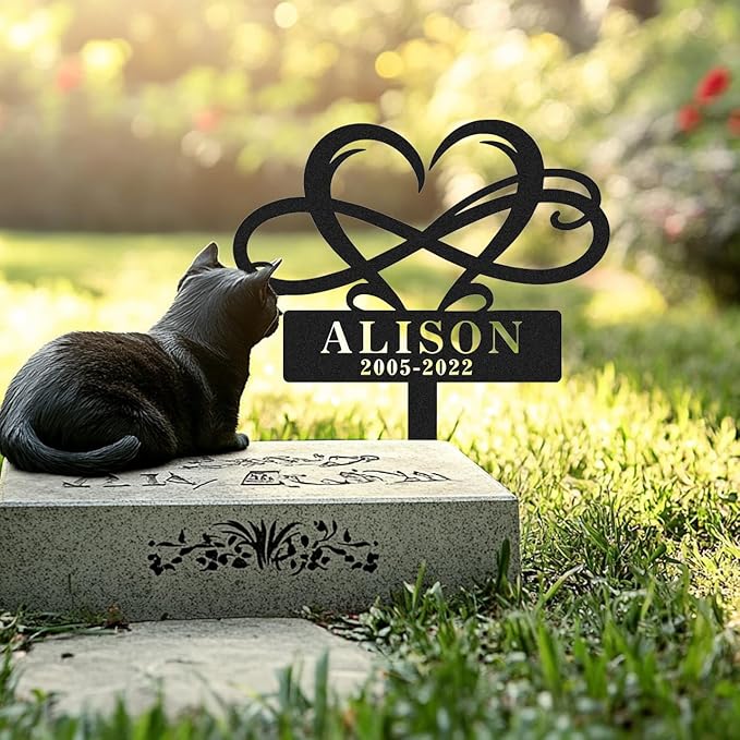Personalized Metal Cat Dog Memorial Stake Grave Marker, Custom Pet Memorial Infinity Grave Markers Garden Stake with Heart, Customized Dog Memorial Plaque Yard Garden Sign with Stake