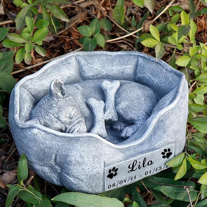 Dog Memorial Stone Statue Dog Garden Statue Pet Loss Gifts Pet Memorial Gifts Dog Grave Marker or Garden Memorial Stone Waterproof and Weatherproof Dog Plaque Personalized Memorial Tombstone