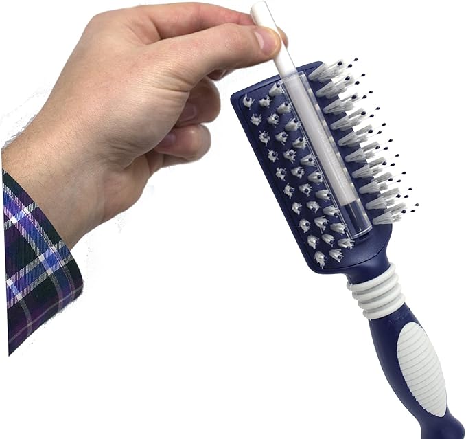 Four Paws Brush with Conditioner