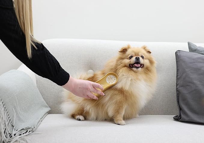 The Original Magic Brush Soft for Dogs - Sandstorm