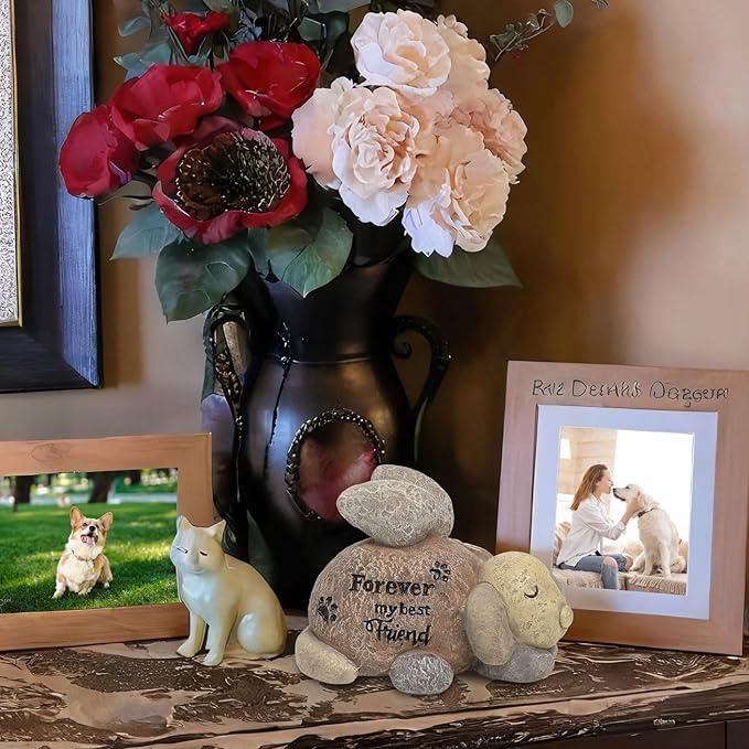 Dog Memorial Stone, Remembrance Sympathy Gifts for Loss of Pet, Angel Dog Statue Grave Markers Outdoor