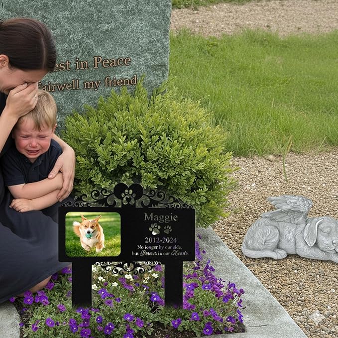 Custom Dog Grave Markers Outdoor, Personalized Pet Grave Marker Dog Memorial with Photo and Name, Outdoor Weatherproof Pet Cemetery Sign, Personalized Dog Memorial Gifts for Loss of Dog