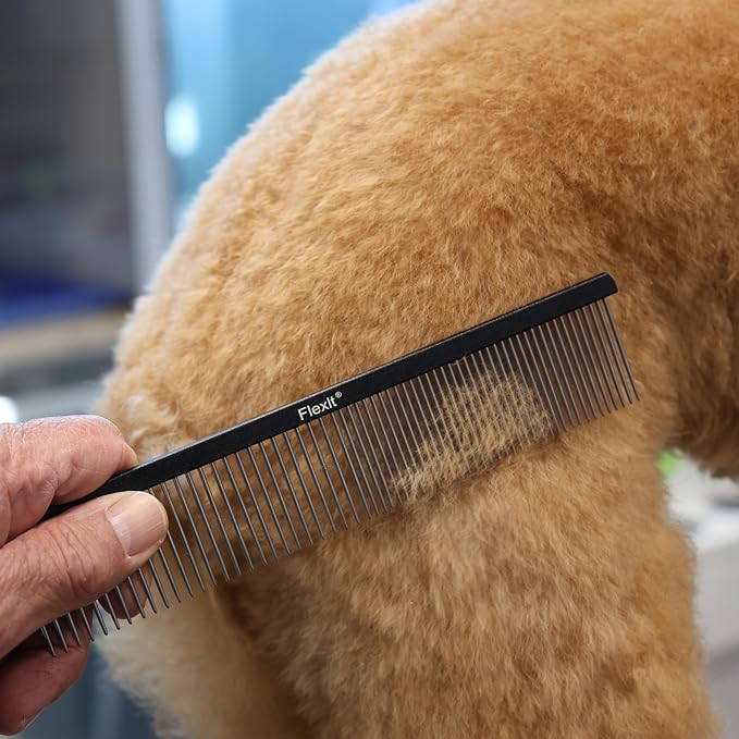 FlexIt Home - Dog Grooming Comb - Perfect for Use with FlexIt Flexible Slicker Brush for Dogs - Built for Poodles, Golden Doodles, Huskies, Retrievers, and Labradoodles (Comb Only)