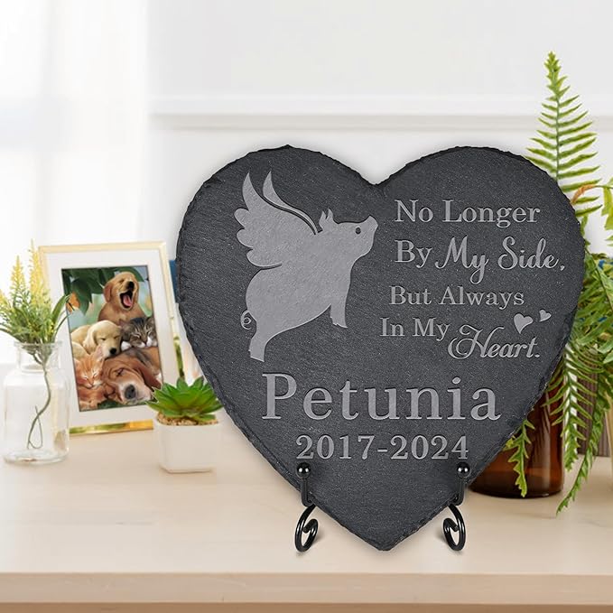 Pig Memorial Stone Pig Headstone - Memorial for Pig - Loss of Pig - Pig Keepsake - Pet Remembrance Pig - in Memory of Pig (Heart-Shaped)