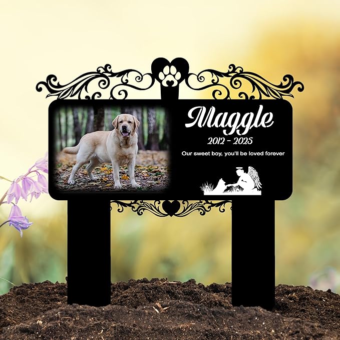 Custom Dog Grave Markers Outdoor | Personalized Pet Grave Markers Dog Memorial Headstone | Personalized Pet Graveyard for Pets Lovers | Best Memorial Gifts for Your Furry Friends Passed Away