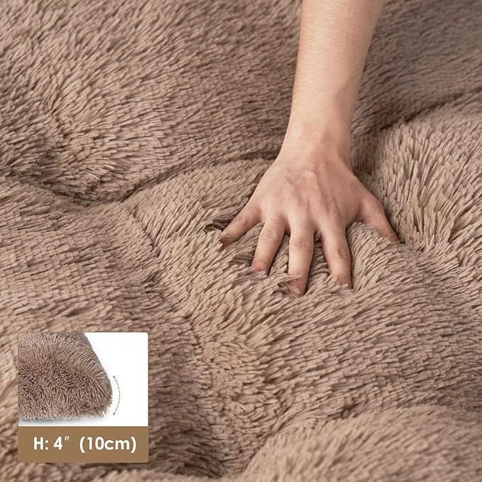 EHEYCIGA Fluffy Dog Crate Bed for Small Dogs, Plush Faux Fur Crate Pad, Calming Anti Anxiety Small Dog Bed, Washable Soft Warm Mat with Non-Slip Bottom, Camel