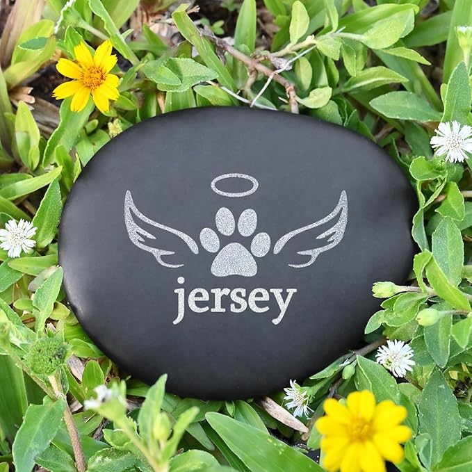 Personalized Pet Memorial Stone - Pet Memorial Gifts - Pet Loss Gifts - Dog Memorial Gifts for Loss of Dog - Loss of Pet Sympathy Gift - Pet Remembrance Gift - in Memory of Dog Cat
