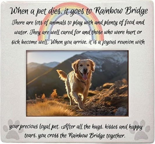 BANBERRY DESIGNS Pet Memorial 4x6 Picture Frame - Rainbow Bridge Message - Bereavement Photo Plaque for Dog or Cat - in Memory of a Pet - Pet Sympathy Gift