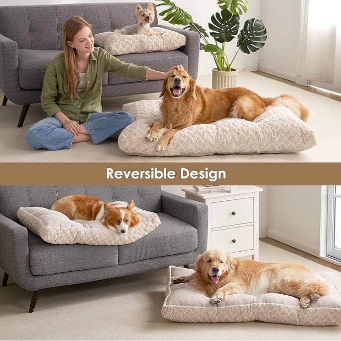 EHEYCIGA Washable Medium Dog Bed for Crate 29x21 Inch, Reversible Kennel Pad for Dogs Weight Up to 35 lbs, Plush and Comfy Pet Sleeping Mat, Beige
