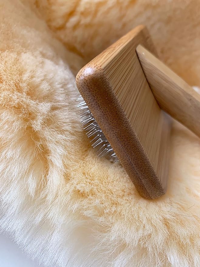 Kaiser 99010 Bamboo Fur Brush