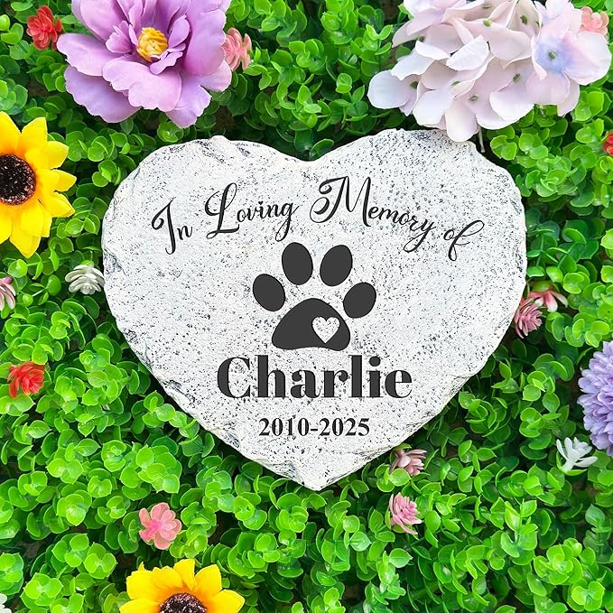 Personalized Dog Memorial Stone, Loss Gifts for Pet, Garden Stone, Pet Loss Gifts Cat Memorial Gifts, Cemetery Decorations, Grave Stone (Forever in Our Hearts)