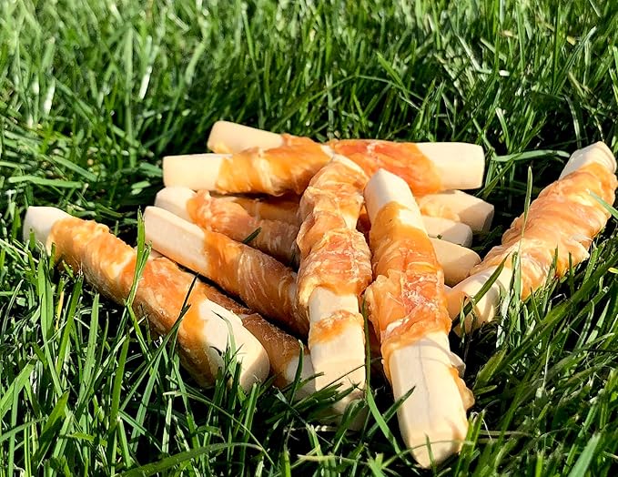 Rena's Recipe Chicken Wrapped Biscuit Twists Dog Treats – Crunchy Biscuit Sticks Wrapped with Real Chicken, High Protein Dog Treats with Glucosamine for Joint Support, 8 oz