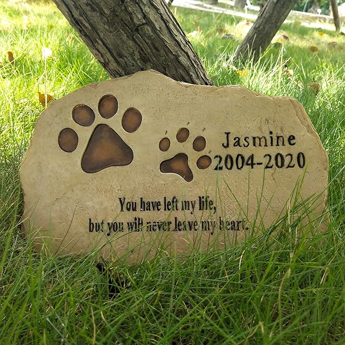 Pet Memorial Stones, Dog Memorial Stone Dog Headstones Garden Stones for Dogs or Cats Engraved with Pet's Name, Dates and Sentence, Personalized Pet Grave Markers Pet Memorial Gifts Dog Loss Gifts